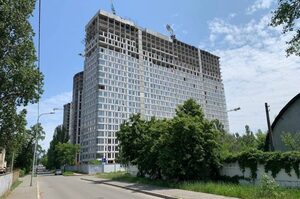 «Київміськбуд» відновив роботи на чотирьох майданчиках у столиці