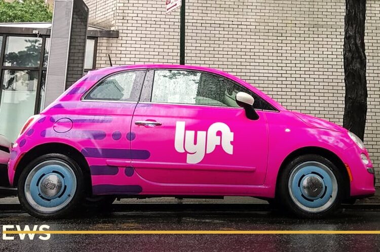 Сервіс таксі Lyft скорочує понад 1000 людей Сервіс таксі Lyft скорочує понад 1000 людей