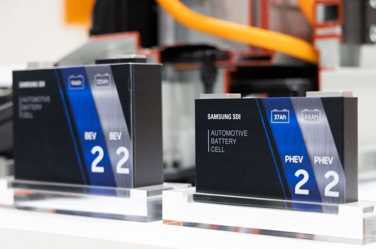 General Motors та Samsung SDI планують вкласти $3 млрд у завод з виробництва акумуляторів у США General Motors та Samsung SDI планують вкласти $3 млрд у завод з виробництва акумуляторів у США