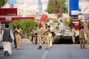 Эпидемии, погромы и захват Чада: к чему ведет война в Судане
