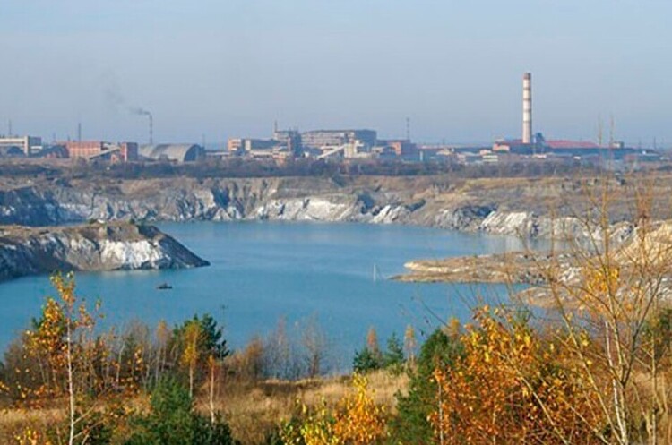 ФДМУ збирається відновити завод «Оріана» після 18 років простою ФДМУ збирається відновити завод «Оріана» після 18 років простою