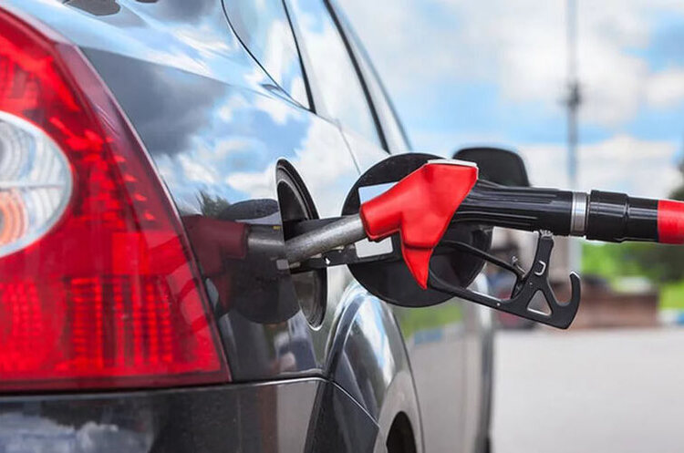 У квітні 2023 року нові авто з бензиновими двигунами охопили 48% продажів в Україні – УкрАвтопром У квітні 2023 року нові авто з бензиновими двигунами охопили 48% продажів в Україні – УкрАвтопром