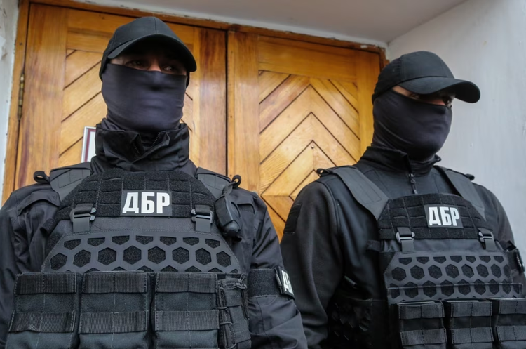 Зображення ілюстративне ДБР проводить обшуки в будівлі Київради