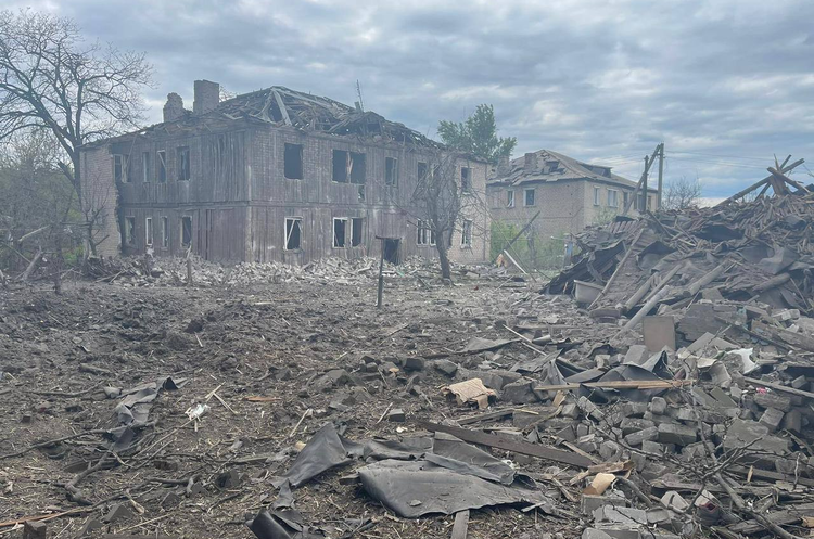 Окупанти завдали ракетного удару по Торецьку на Донеччині Окупанти завдали ракетного удару по Торецьку на Донеччині