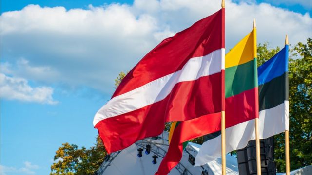 Естонія, Латвія та Литва хочуть прискорити відключення електроенергії від російської мережі Естонія, Латвія та Литва хочуть прискорити відключення електроенергії від російської мережі