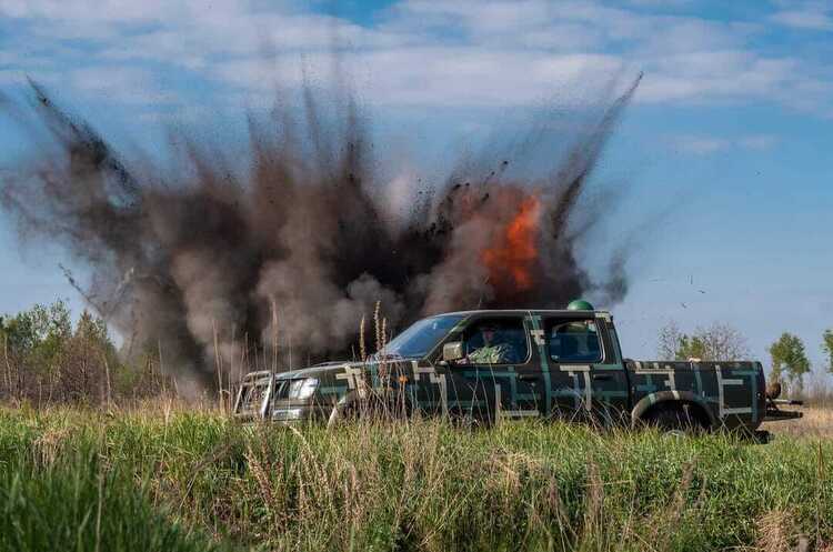 Захисники України ліквідували 580 ворогів за добу Захисники України ліквідували 580 ворогів за добу