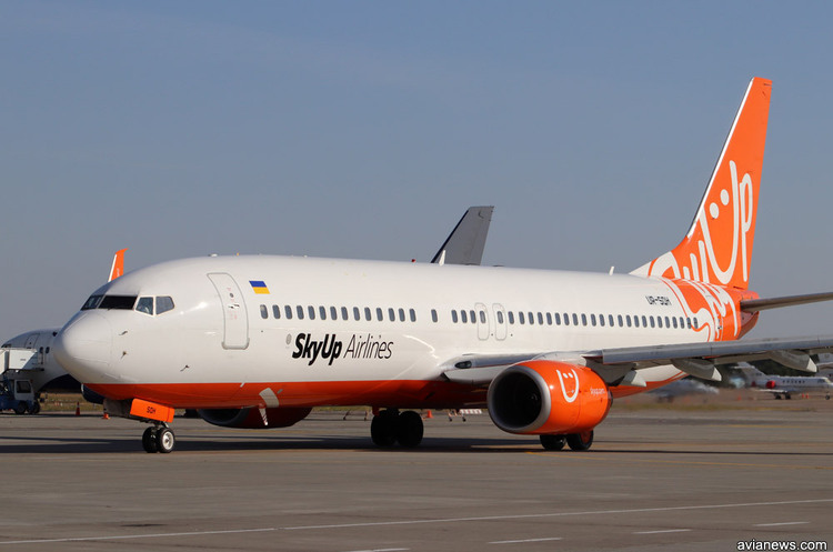 SkyUp відправила два українські літаки до Африки SkyUp відправила два українські літаки до Африки