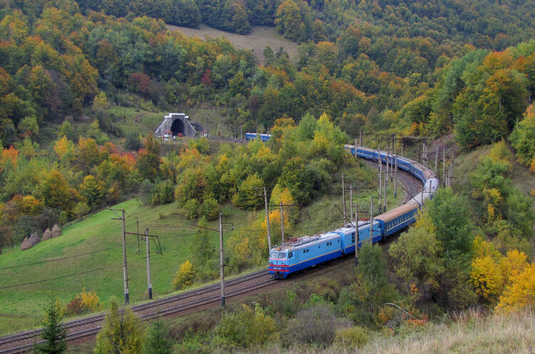 «Укрзалізниця» відновила курсування безпересадкових вагонів Київ – Будапешт – Відень «Укрзалізниця» відновила курсування безпересадкових вагонів Київ – Будапешт – Відень
