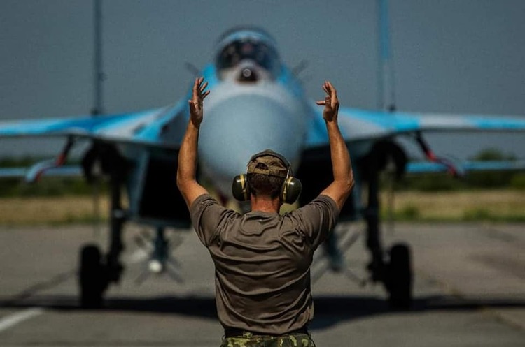 Уряд розробляє концепцію розвитку авіації ЗСУ з урахуванням переходу на новий тип літаків Уряд розробляє концепцію розвитку авіації ЗСУ з урахуванням переходу на новий тип літаків