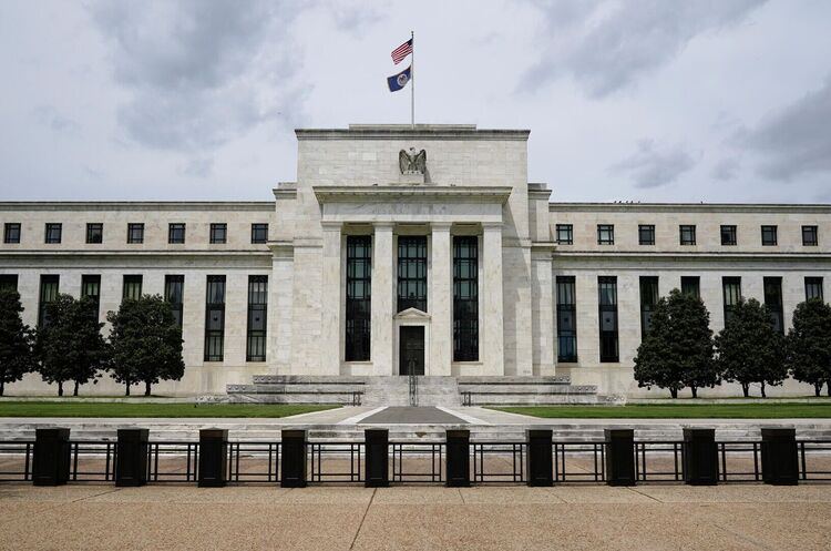 ФРС менш впевнена щодо необхідності подальшого підвищення ставок