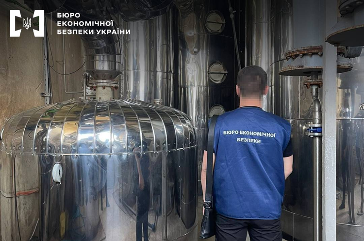 БЕБ викрило схему незаконного виготовлення та реалізації спирту на 67 млн грн БЕБ викрило схему незаконного виготовлення та реалізації спирту на 67 млн грн