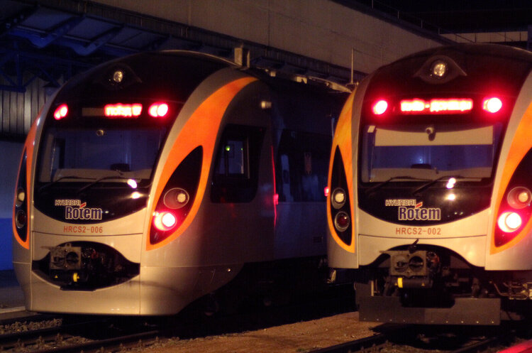 До кінця року інтернетом від Starlink обладнають 16 поїздів 	«Інтерсіті+»