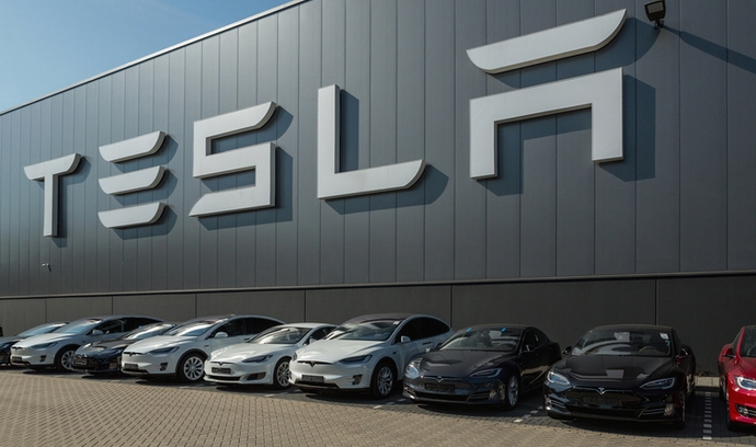 Tesla розглядає можливість будівництва автомобільного заводу в Іспанії – Reuters Tesla розглядає можливість будівництва автомобільного заводу в Іспанії – Reuters
