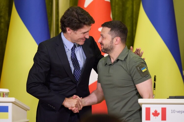 Трюдо: Канада навчатиме українських льотчиків-винищувачів