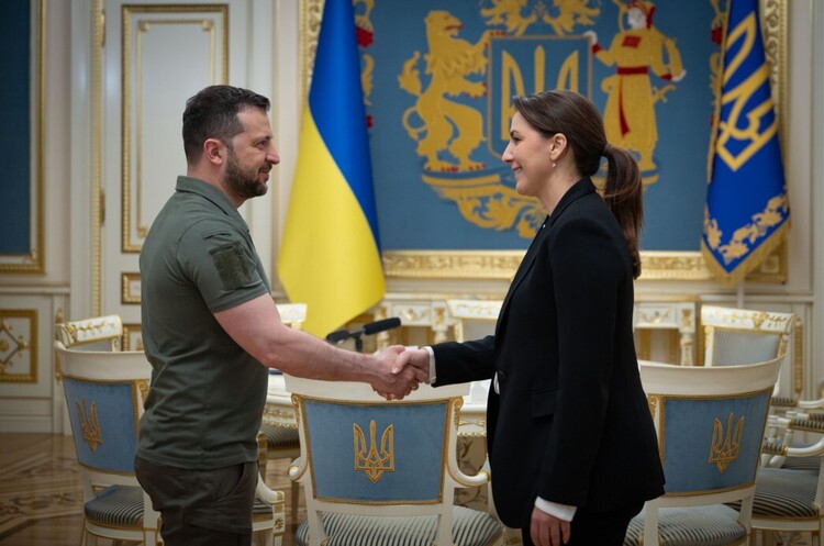 Зеленський президенту ОАЕ: росія має відповідати за екоцид в Україні Зеленський президенту ОАЕ: росія має відповідати за екоцид в Україні