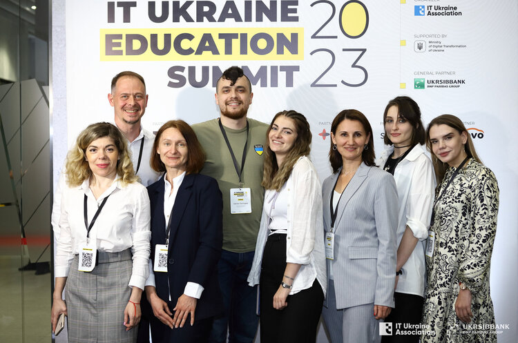 Освіта – це майбутнє України, а ІТ-освіта – її фундамент: в Україні відбувся IT Ukraine Education Summit 2023 Освіта – це майбутнє України, а ІТ-освіта – її фундамент: в Україні відбувся IT Ukraine Education Summit 2023