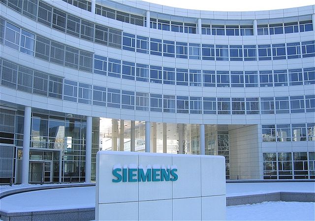 Німецька Siemens планує інвестувати $2,2 млрд у розвиток свого бізнесу Німецька Siemens планує інвестувати $2,2 млрд у розвиток свого бізнесу