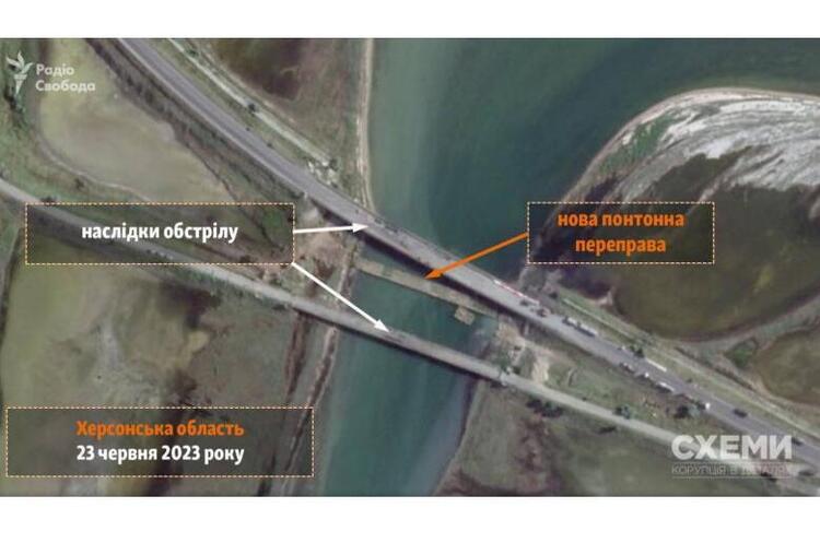 https://t.me/cxemu Під пошкодженим Чонгарським мостом росіяни зробили понтонну переправу