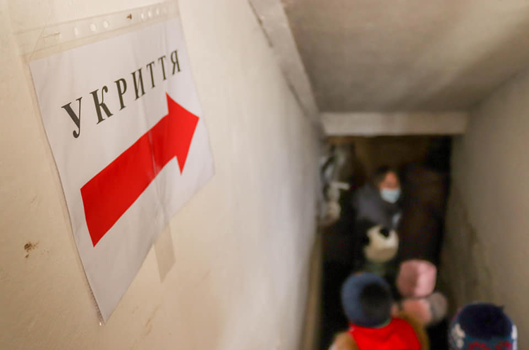 Зеленський увів у дію рішення РНБО стосовно укриттів Зеленський увів у дію рішення РНБО стосовно укриттів