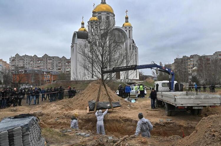 Буча, квітень 2022 року ООН підтвердила, що російські війська здійснювали позасудові страти на окупованих територіях