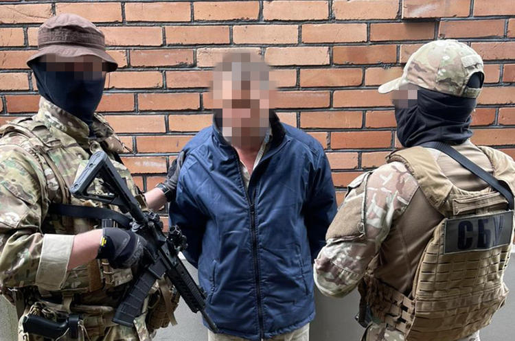 СБУ затримала коригувальника вогню по Краматорську СБУ затримала коригувальника вогню по Краматорську