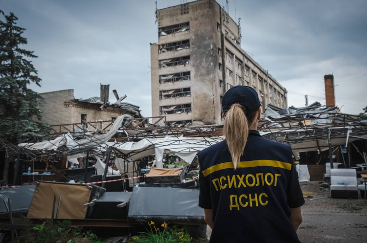 ДСНС завершила рятувальну операцію в Краматорську ДСНС завершила рятувальну операцію в Краматорську