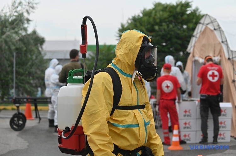 У разі аварії на ЗАЕС з чотирьох регіонів евакуюють понад 300 000 людей - Міненерго У разі аварії на ЗАЕС з чотирьох регіонів евакуюють понад 300 000 людей - Міненерго