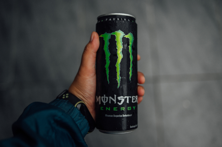 Виробник енергетичних напоїв Monster планує придбати збанкрутілого конкурента Bang Energy за $362 млн