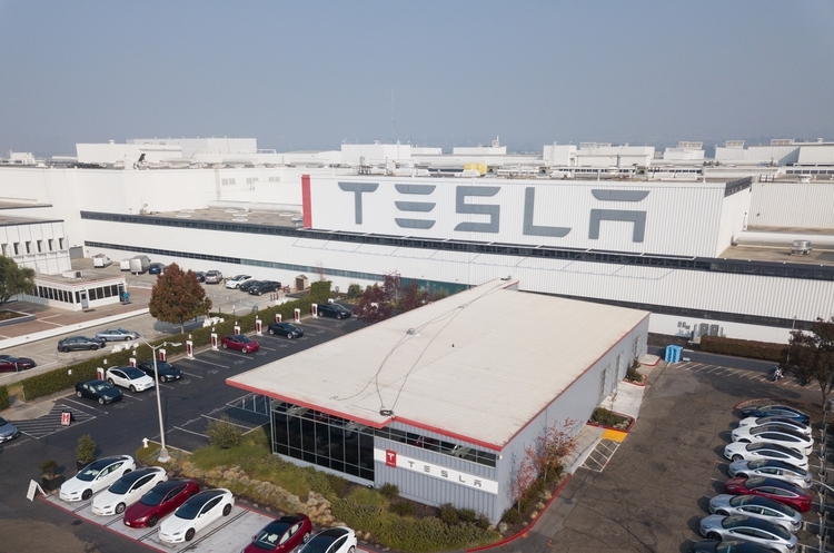 У червні обсяги виробництва автомобілів Tesla в Китаї зросли майже на 20% У червні обсяги виробництва автомобілів Tesla в Китаї зросли майже на 20%