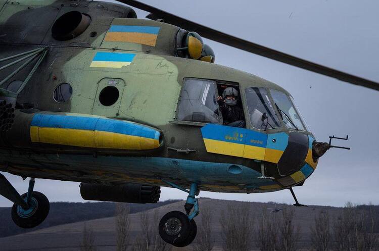 Оборонці знищили 6 танків, 15 ББМ та 22 артсистеми ворога за минулу добу Оборонці знищили 6 танків, 15 ББМ та 22 артсистеми ворога за минулу добу