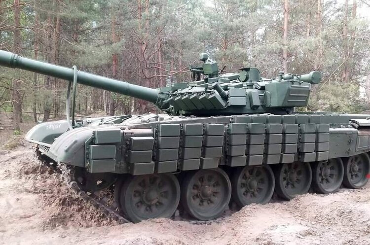 Ukraine overtakes russia in tanks and artillery, Bloomberg reports Ukraine overtakes russia in tanks and artillery, Bloomberg reports