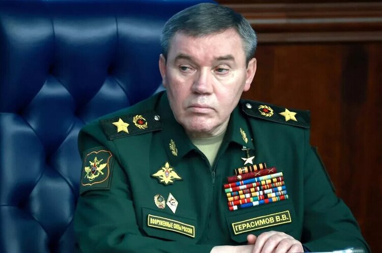путін позбавив гєрасімова повноважень керувати окупаційними військами в Україні – ЗМІ путін позбавив гєрасімова повноважень керувати окупаційними військами в Україні – ЗМІ