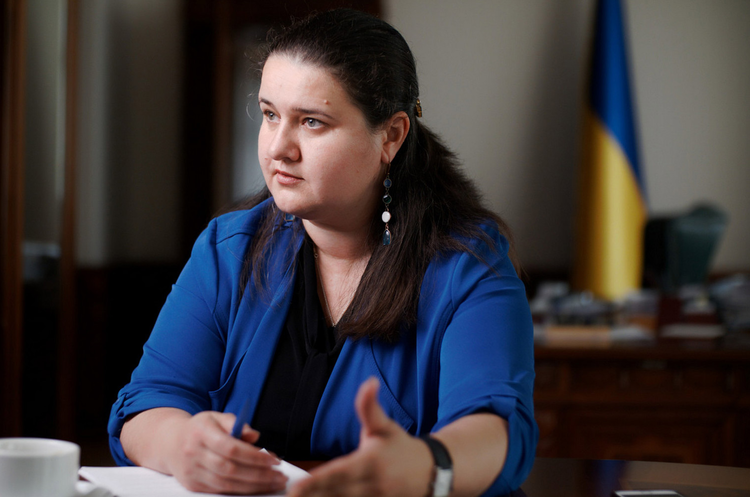 Зеленський призначив ексміністерку фінансів Маркарову надзвичайним послом в Антигуа і Барбуді Зеленський призначив ексміністерку фінансів Маркарову надзвичайним послом в Антигуа і Барбуді