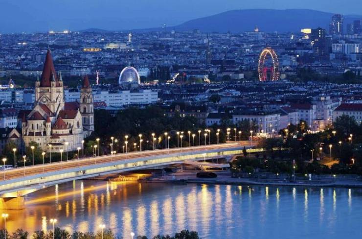 Відень, Австрія Відень став центром для російських шпигунів у Європі після початку вторгнення