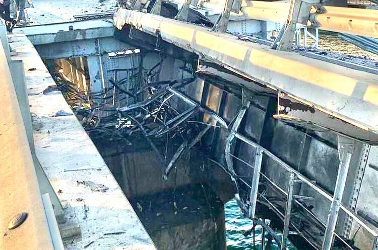 Crimean Bridge put out of operation by nighttime explosion Crimean Bridge put out of operation by nighttime explosion