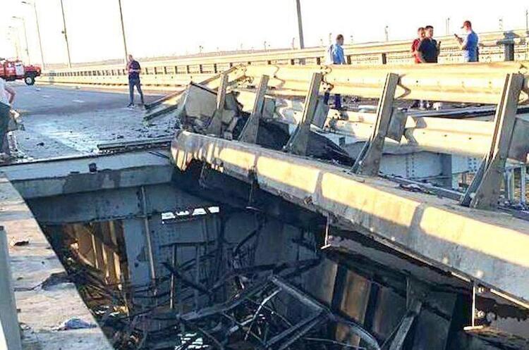 фото з соцмереж путін пообіцяв «воєнну відповідь» на підрив Кримського мосту