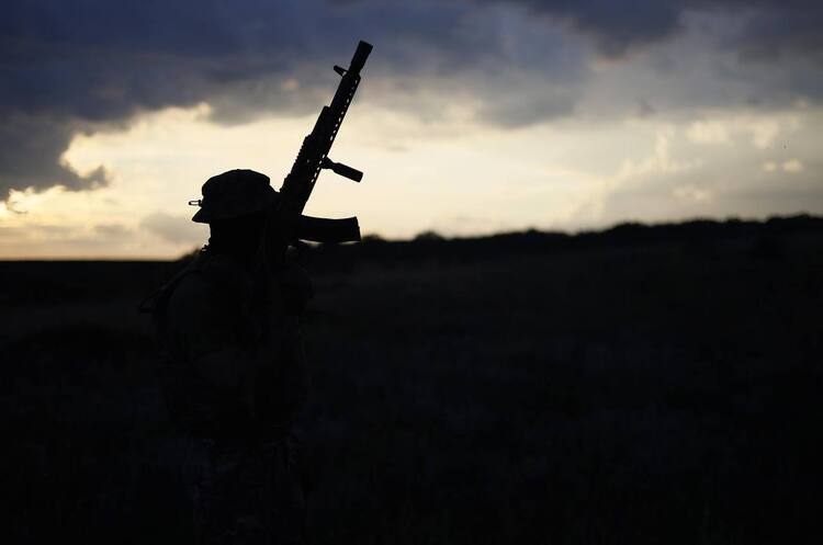 Оборонці знищили 7 танків, 16 ББМ та 19 артсистем ворога за минулу добу