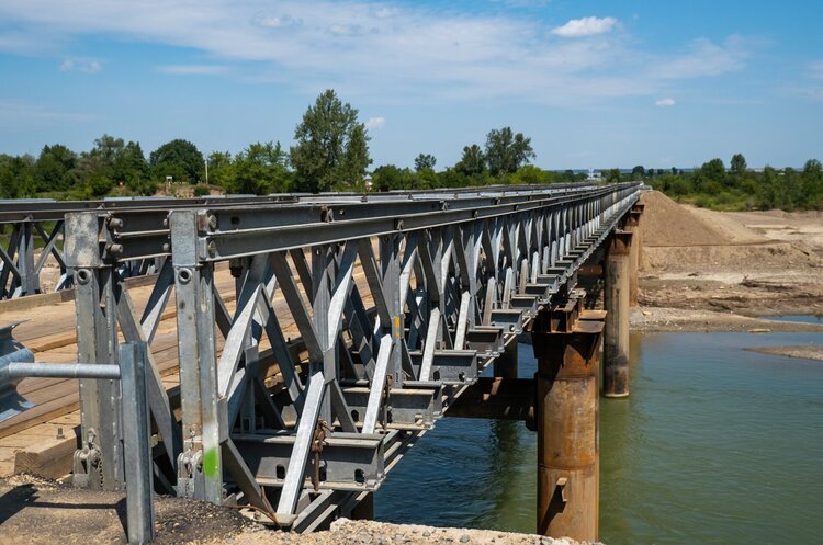 Ukraine has opened one of the longest temporary bridges to the border with Romania – Ministry of Infrastructure Ukraine has opened one of the longest temporary bridges to the border with Romania – Ministry of Infrastructure