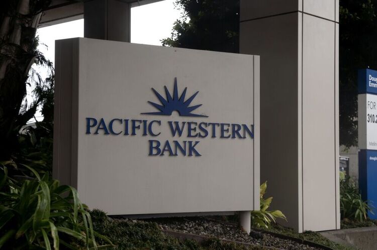Акції PacWest злетіли в ціні після угоди з Banc of California на $1,1 млрд – Reuters Акції PacWest злетіли в ціні після угоди з Banc of California на $1,1 млрд – Reuters