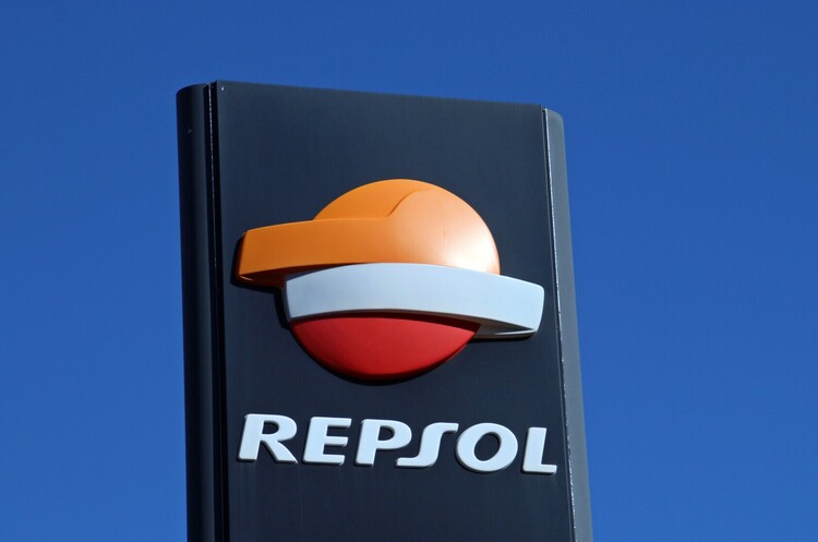 Repsol планує інвестувати понад $130 млн у модернізацію заводу для виробництва біопалива Repsol планує інвестувати понад $130 млн у модернізацію заводу для виробництва біопалива