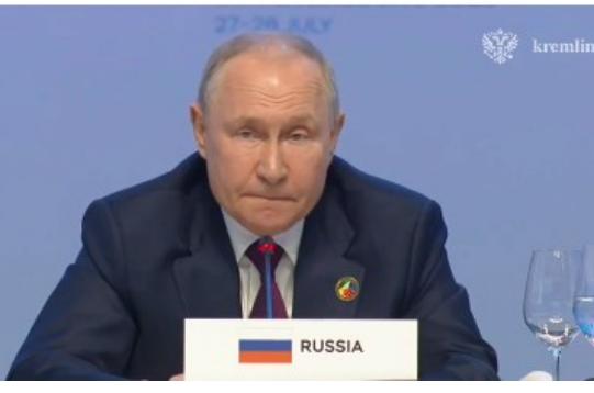 фото DR путін заявив, що російські війська навесні 2022 року відступили від Києва, бо “їх попросили”