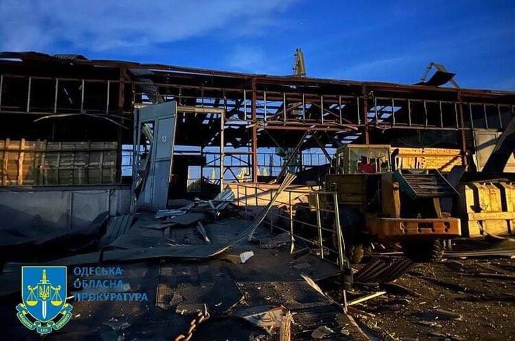росія атакувала Дунайські порти на Одещині росія атакувала Дунайські порти на Одещині