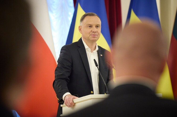 фото Офіційний сайт Президента України Анджей Дуда: В України немає достатньо зброї, щоб переломити хід війни