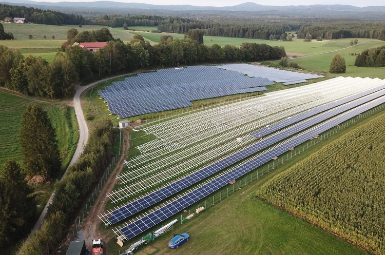 Yesterday, Ukrenergo received 1,200 MW of emergency aid from Romania due to a reduction in electricity production Yesterday, Ukrenergo received 1,200 MW of emergency aid from Romania due to a reduction in electricity production