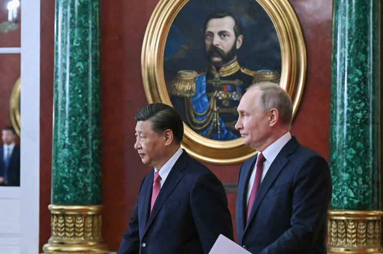 фото kremlin.ru Китай через підставні фірми допомагав росії дронами, металами і гелікоптерами - The Telegraph