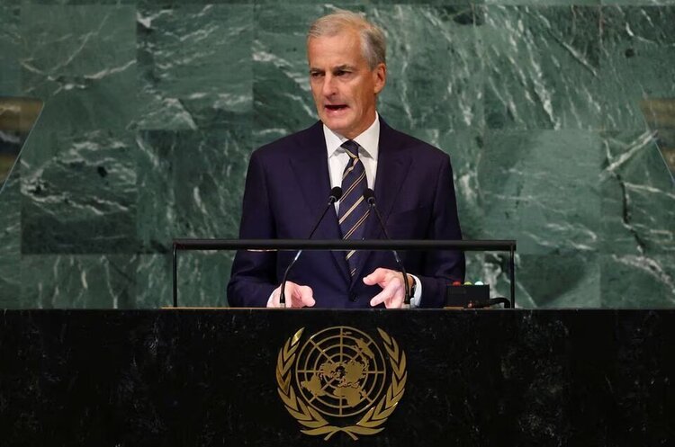 Прем’єр-міністр Норвегії Йонас Гар Стере Норвегія передасть Україні ракети для ЗРК IRIS-T – Reuters