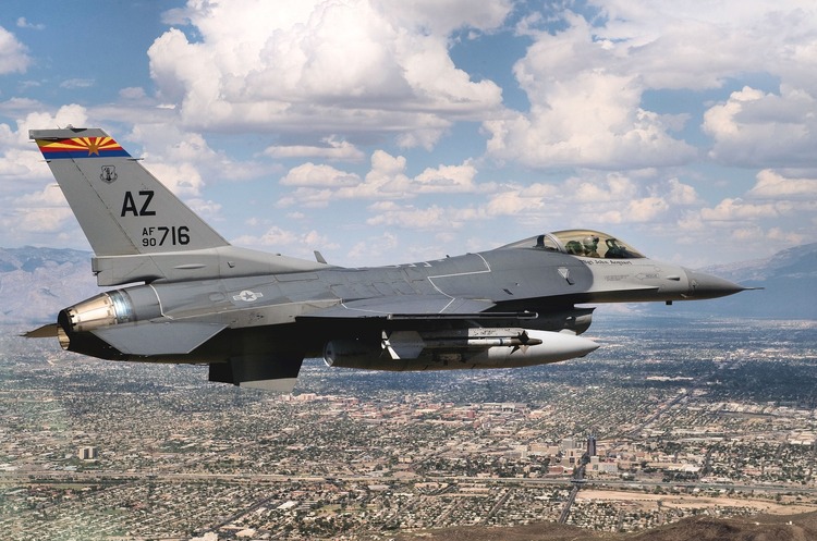 Нідерланди передадуть Україні F-16 через 6-8 місяців – очільниця Міноборони країни Нідерланди передадуть Україні F-16 через 6-8 місяців – очільниця Міноборони країни