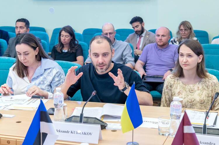 Фахівці виконали 40% робіт на будівництві водогону Інгулець – Кряжеве – Мінвідновлення Фахівці виконали 40% робіт на будівництві водогону Інгулець – Кряжеве – Мінвідновлення