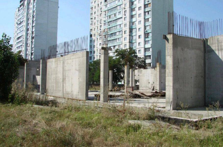 В.о. директора КП «Спортивний комплекс» підозрюють у завданні 10 млн грн збитків В.о. директора КП «Спортивний комплекс» підозрюють у завданні 10 млн грн збитків