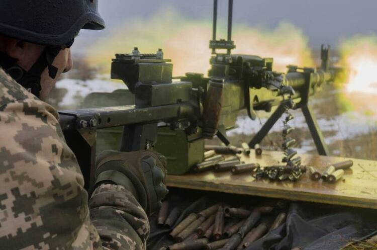 Зображення ілюстративне Оборонці знищили 12 танків, 24 ББМ та 30 артсистем ворога за минулу добу